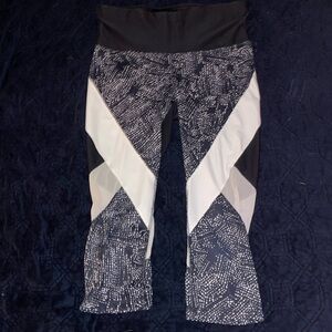 xersion capri leggings